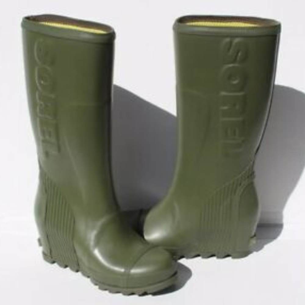 Olive Green Women's Wedge Rain Boots